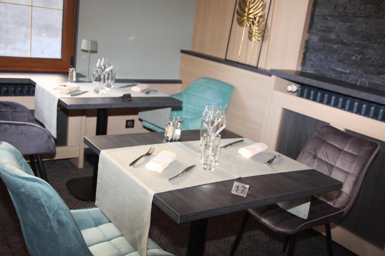 Logis Hotel- Restaurant La Renaissance Baccarat Bagian luar foto