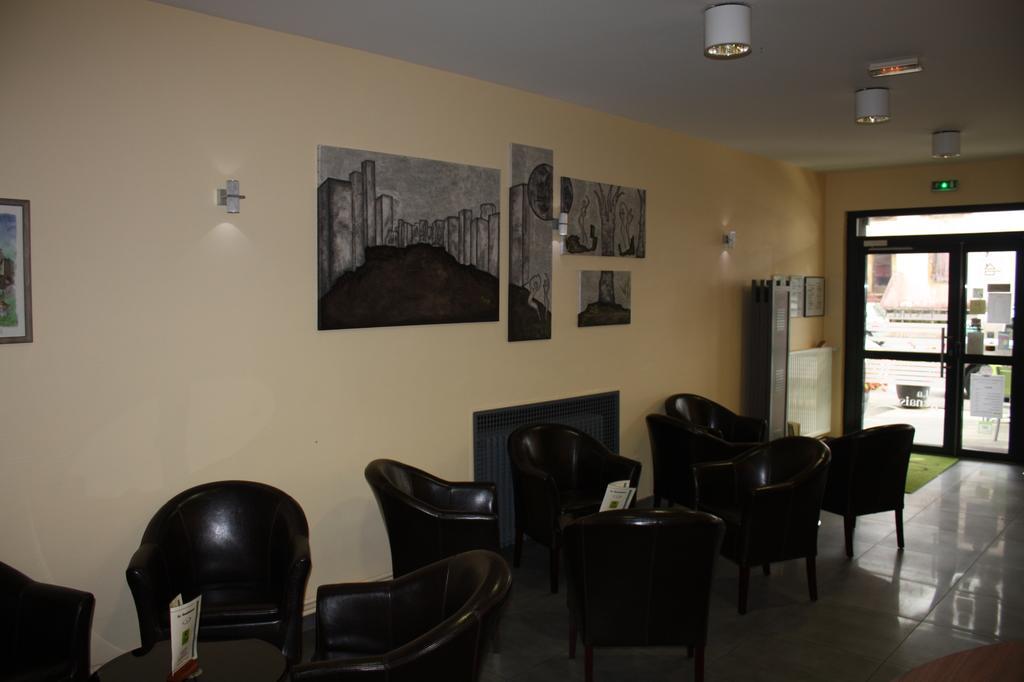 Logis Hotel- Restaurant La Renaissance Baccarat Bagian luar foto