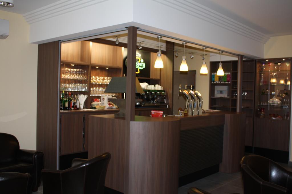 Logis Hotel- Restaurant La Renaissance Baccarat Bagian luar foto